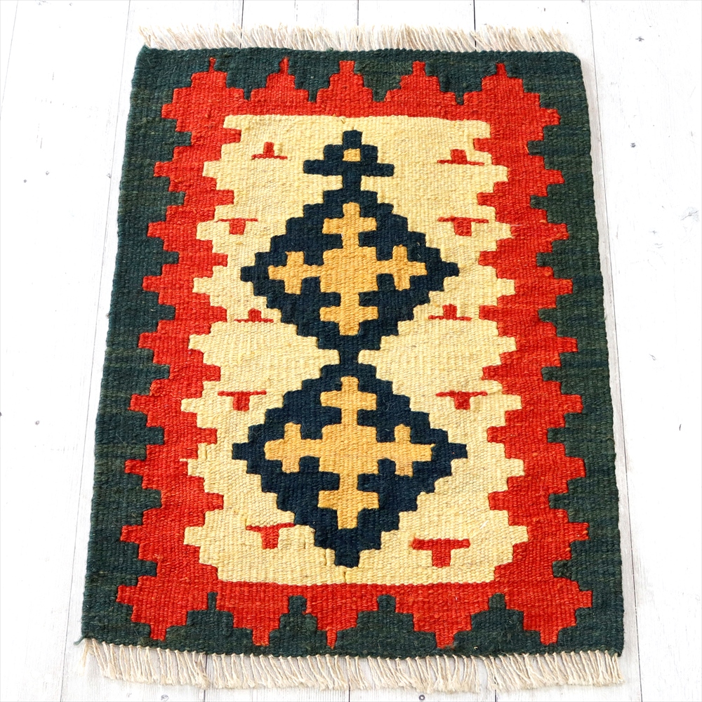 カシュカイ族の手織りキリム・シラーズ 60×43cm 発色のよいカラフルモチーフ