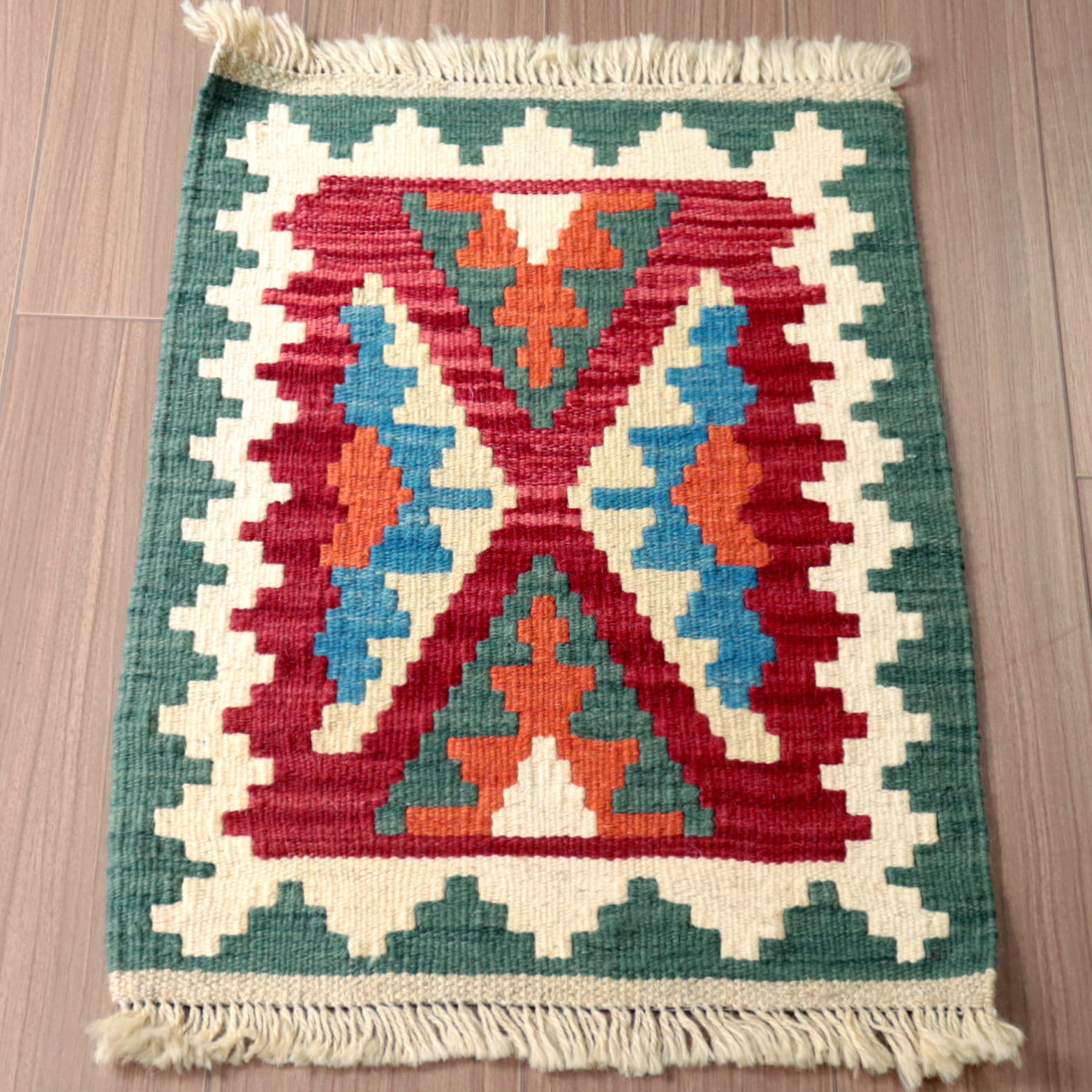キリム カシュカイ族の手織りキリム 63×43cm カラフルモチーフ