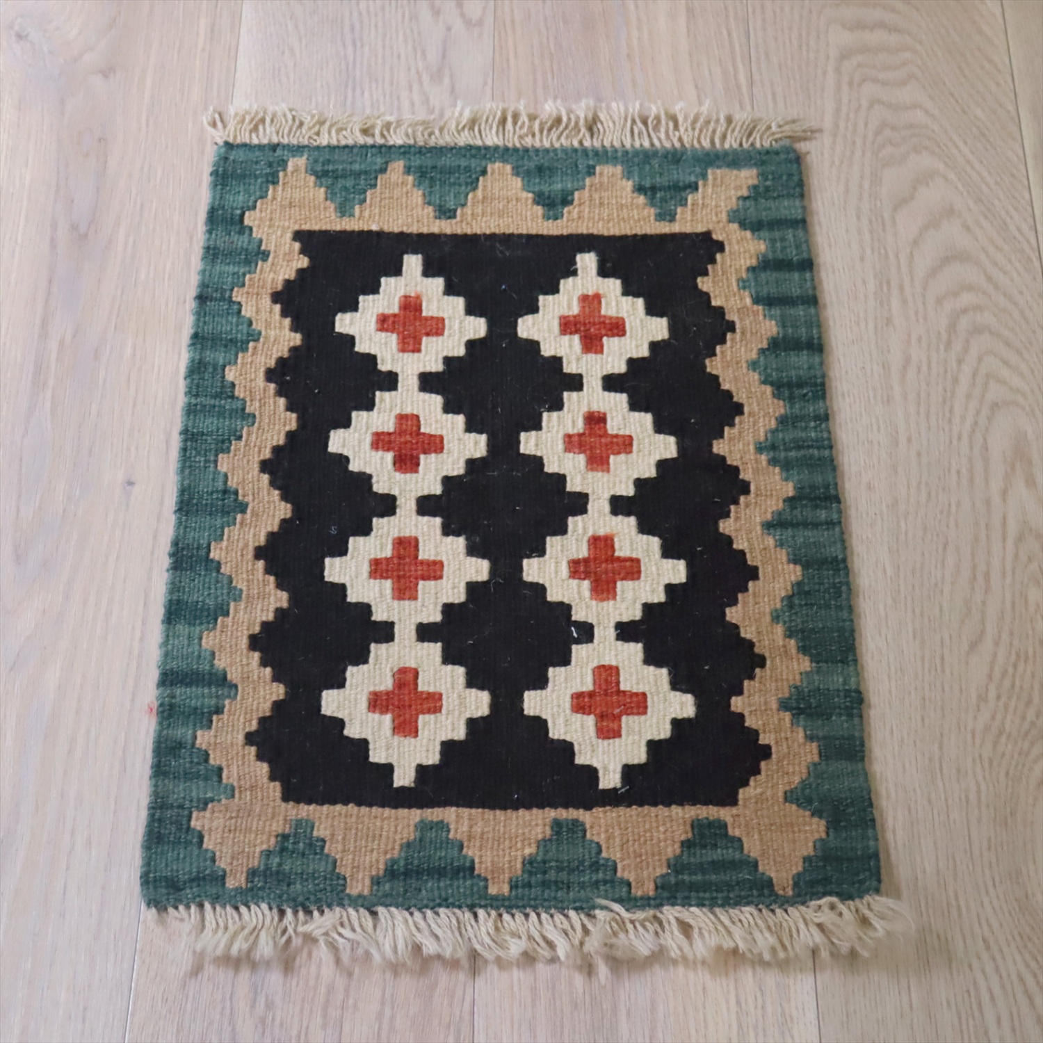 手織りキリム　57×40cm イラン南部シラーズ