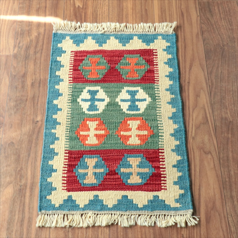 手織りキリム イラン南部シラーズ63×43cm ウール100% 一点もの