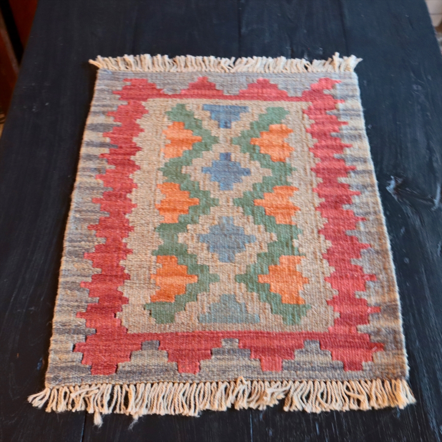 手織りキリム イラン南部シラーズ57×45cm ウール100% 一点もの
