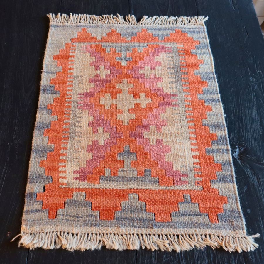 手織りキリム イラン南部シラーズ60×42cm ウール100% 一点もの