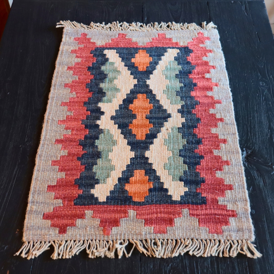 手織りキリム イラン南部シラーズ62×43cm ウール100% 一点もの