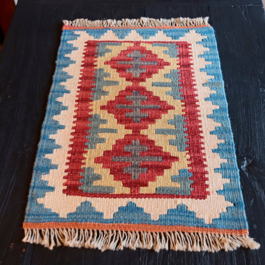 手織りキリム イラン南部シラーズ61×43cm ウール100% 一点もの