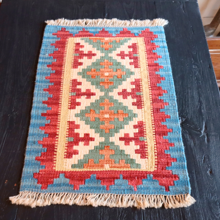 手織りキリム イラン南部シラーズ63×43cm ウール100% 一点もの