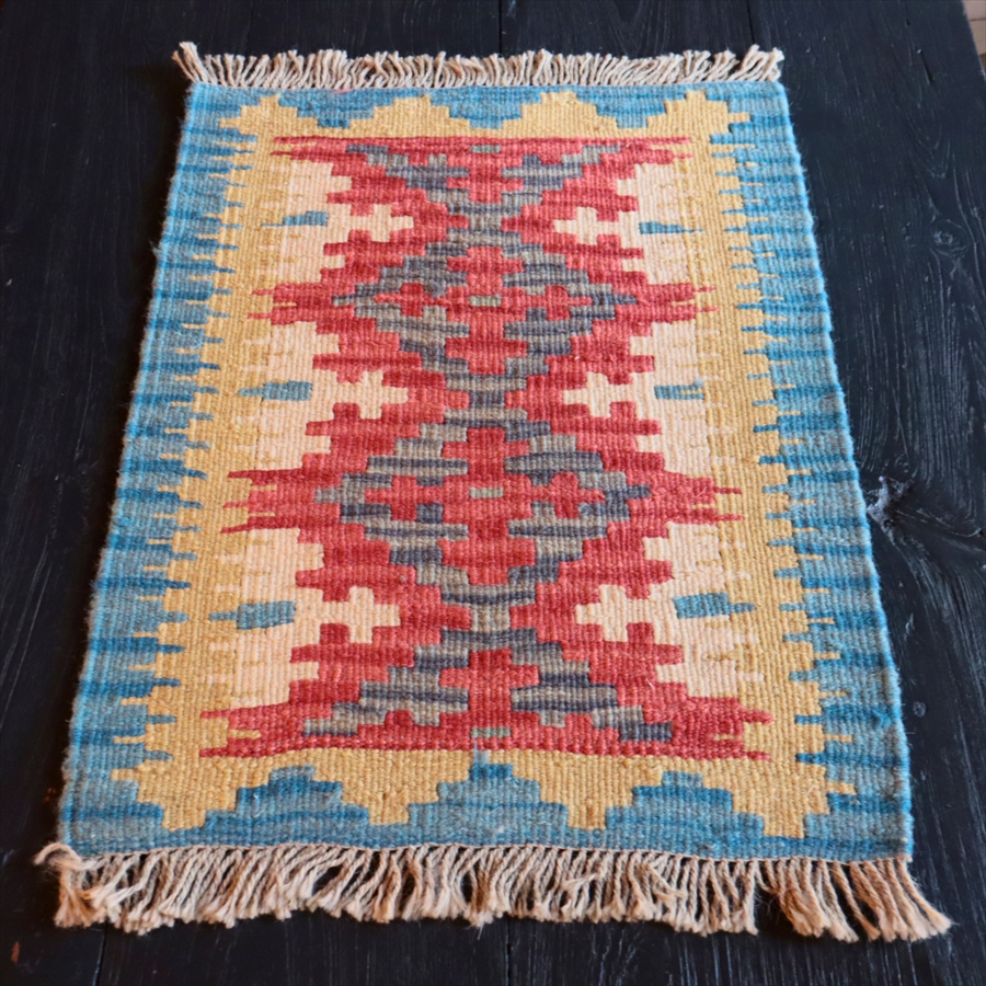 手織りキリム イラン南部シラーズ59×44cm ウール100% 一点もの