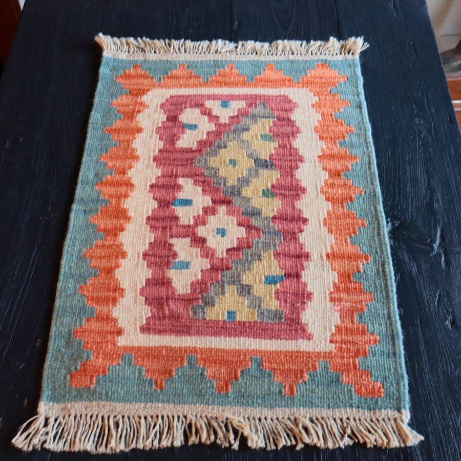 手織りキリム イラン南部シラーズ66×43cm ウール100% 一点もの