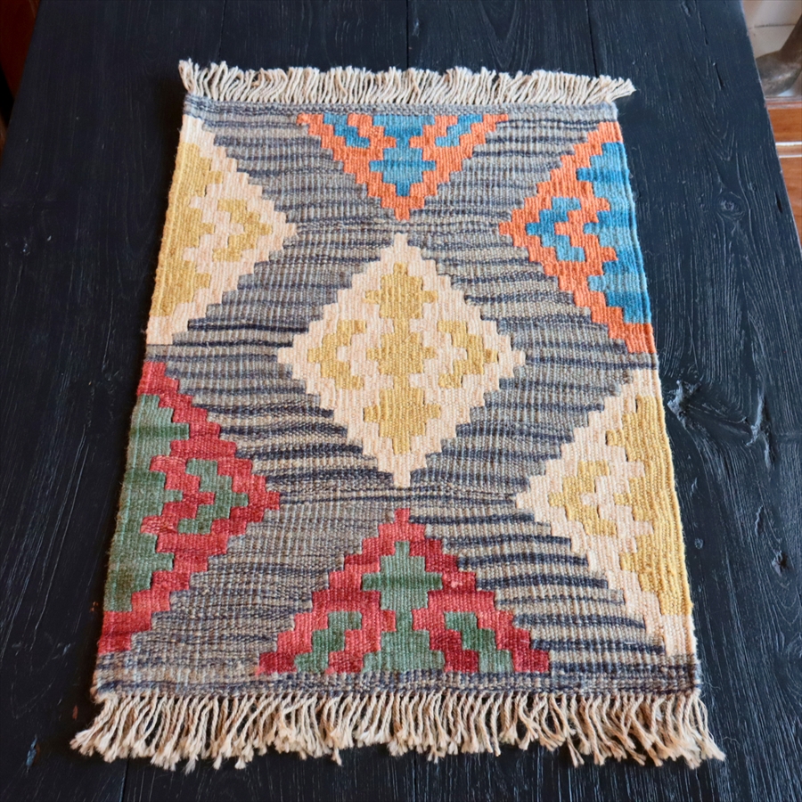 手織りキリム イラン南部シラーズ61×41cm ウール100% 一点もの