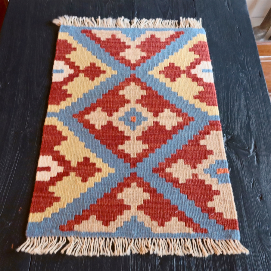 手織りキリム イラン南部シラーズ65×43cm ウール100% 一点もの