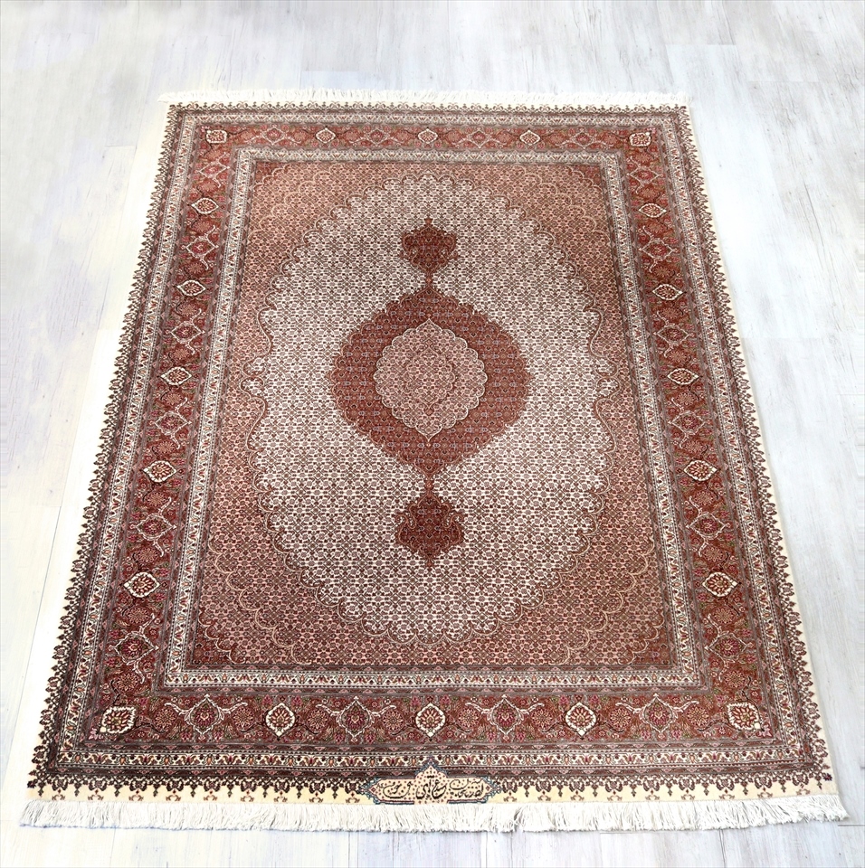 ペルシャ絨毯タブリーズ産マヒ/ペルデ（リビングサイズ） Tabriz Mahi, Persian Carpet