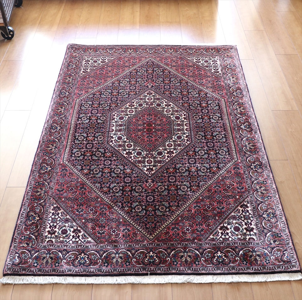 トライバルラグ・部族絨毯 ビジャール センターラグサイズ170×110cm ブラック/六角形のメダリオン