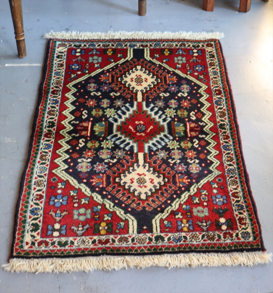 トライバルラグ 部族絨毯　ヤラメ　Yalameh  変形の六角メダリオン　ネイビー