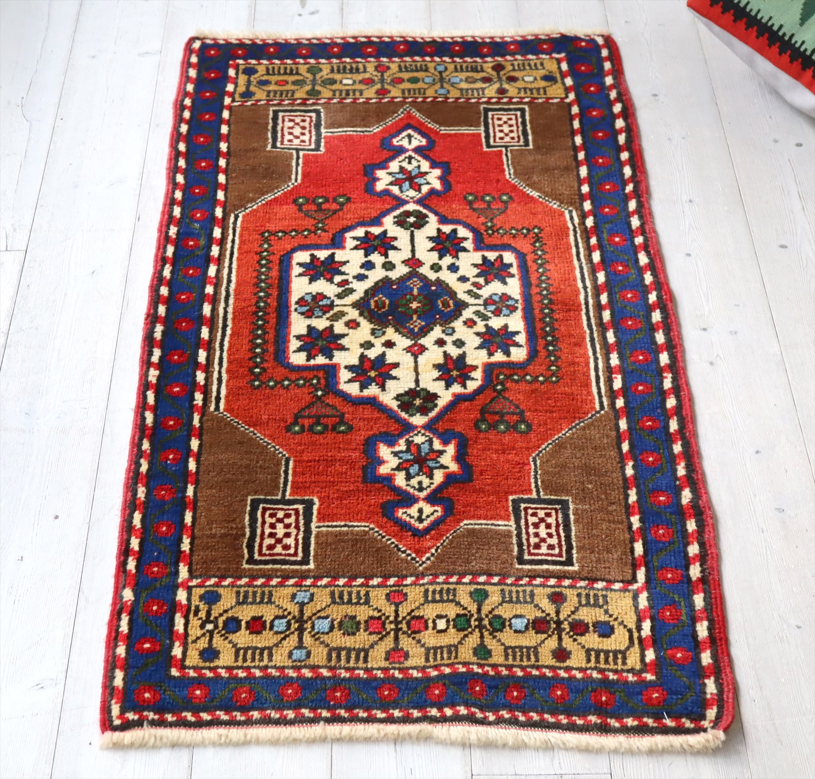 オールドカーペット　トルコ絨毯  ヤストゥク コンヤ