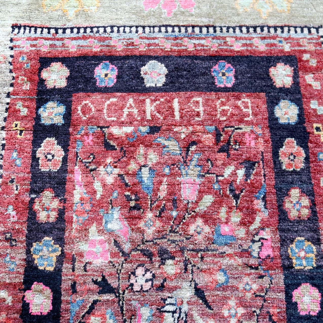 ヴィンテージラグ　1969年　トルコ　カッパドキア162×93cm ２つのサンドゥック