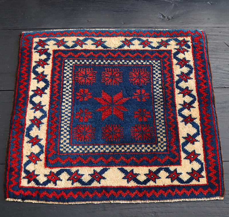 トルコ絨毯 オールドカーペット ミニサイズ46×54cm ヤージベディル