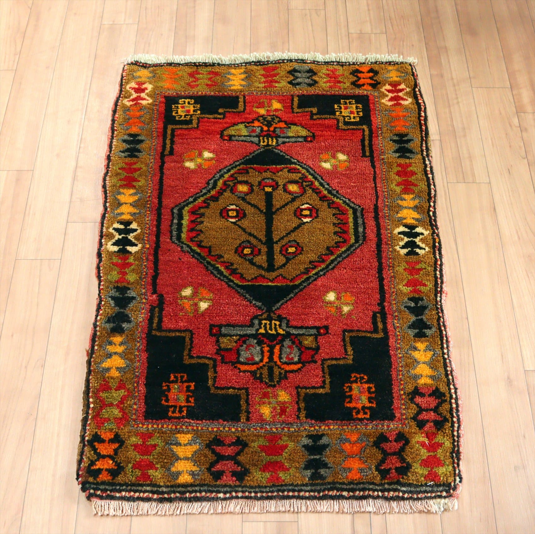 トルコ手織り絨毯 シワス85×55cm ヤストゥク ヴィンテージ トライバルラグ
