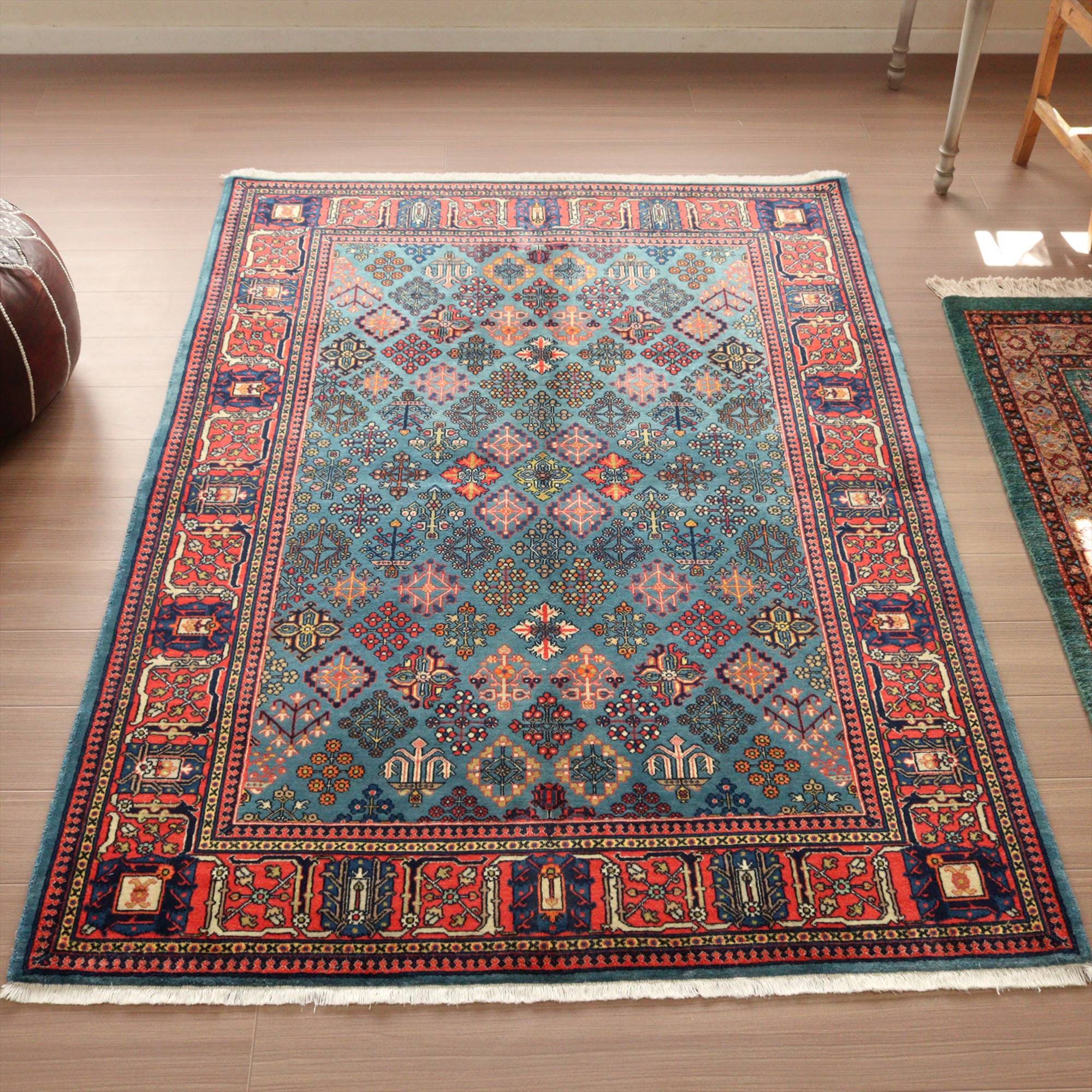 ペルシャ絨毯 イスファハーン193×139cm ひし形の花模様