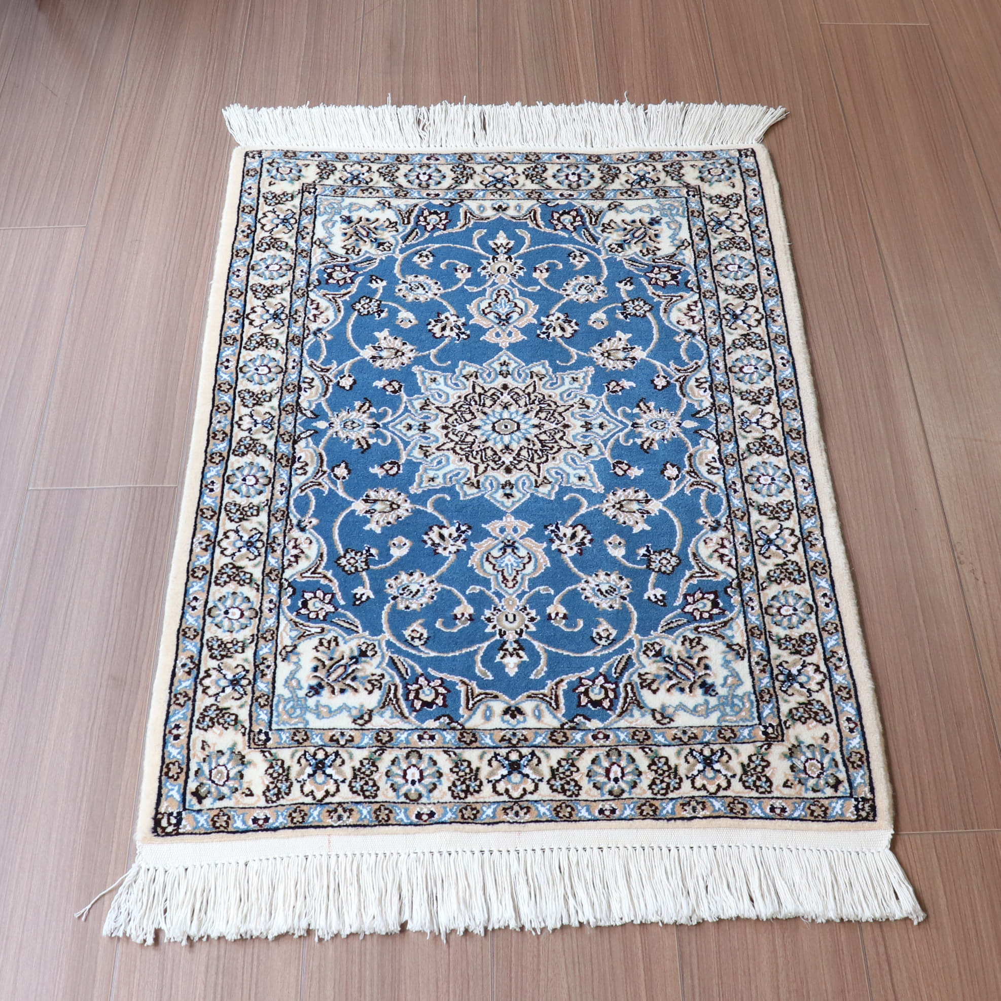 ペルシャ絨毯　ナイン産 9L 91×64cm ブルーのメダリオン　玄関マットサイズ