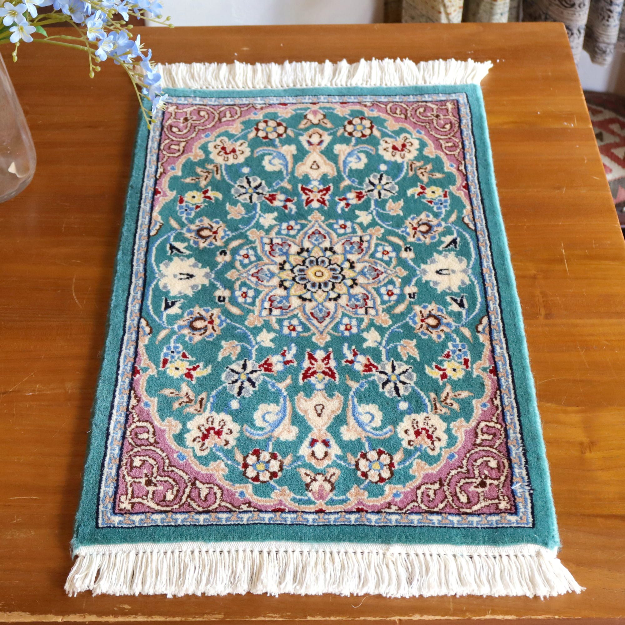 ペルシャ絨毯　ナイン産64×40cm Nain 9La/　エメラルドグリーン
