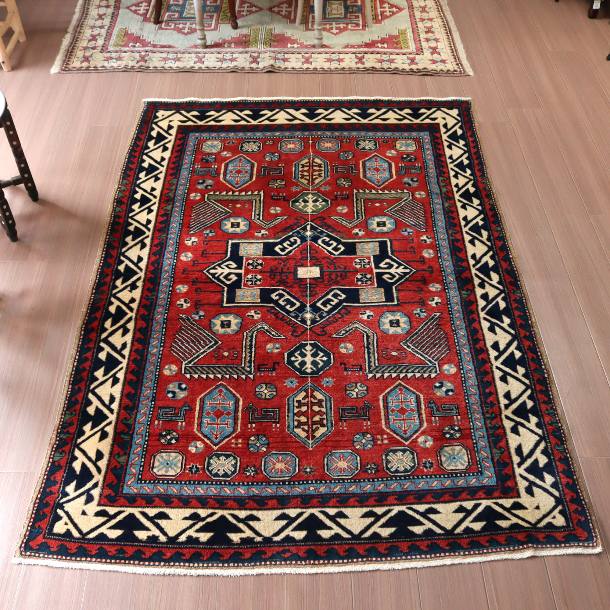 トライバルラグ 手織り絨毯 トルコ206×136cm チャナッカレ カザック