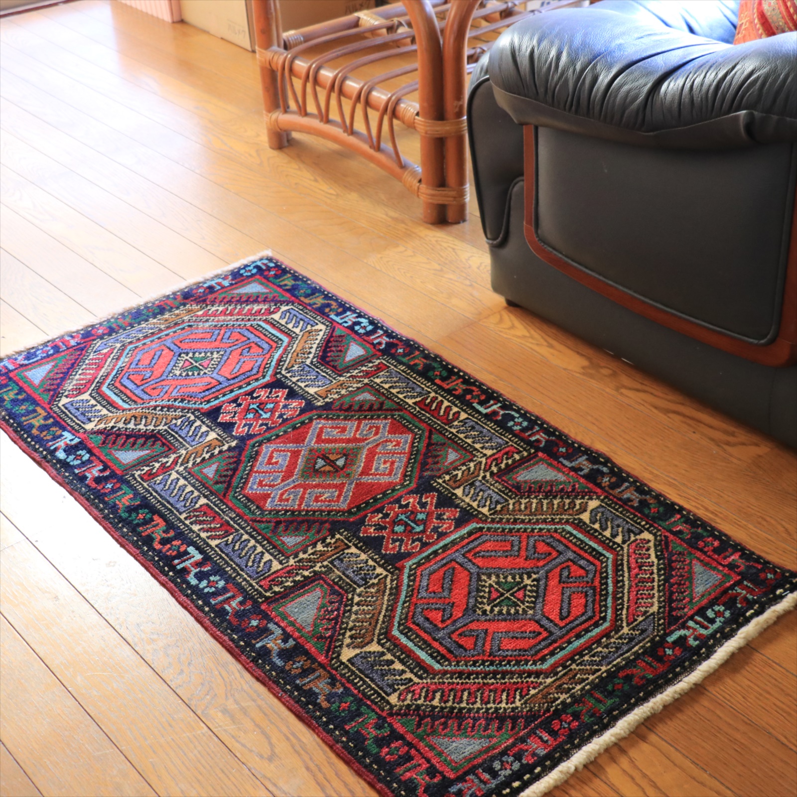 トルコ絨毯　ヤストゥク100×51cm ウシュクラル, ベルガマ 手織りラグ 玄関マット