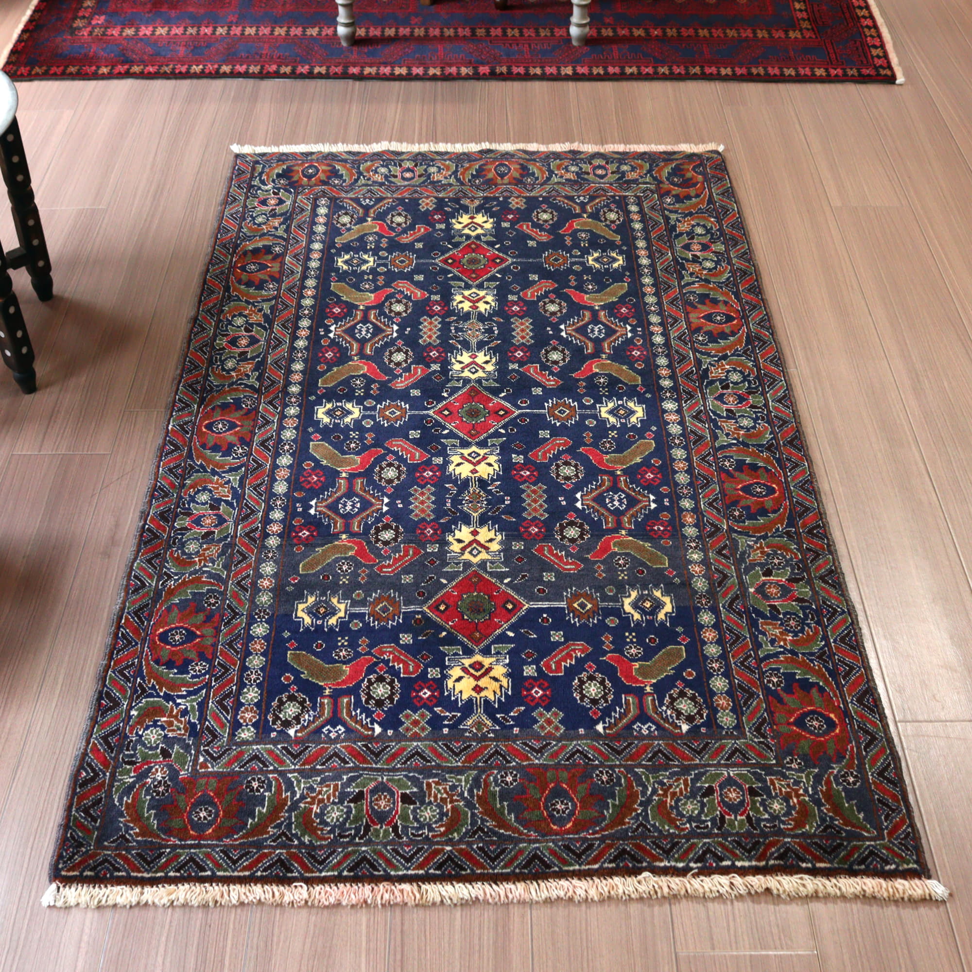 イランの手織りラグ バルーチ160×95cm 鳥と花 ネイビー