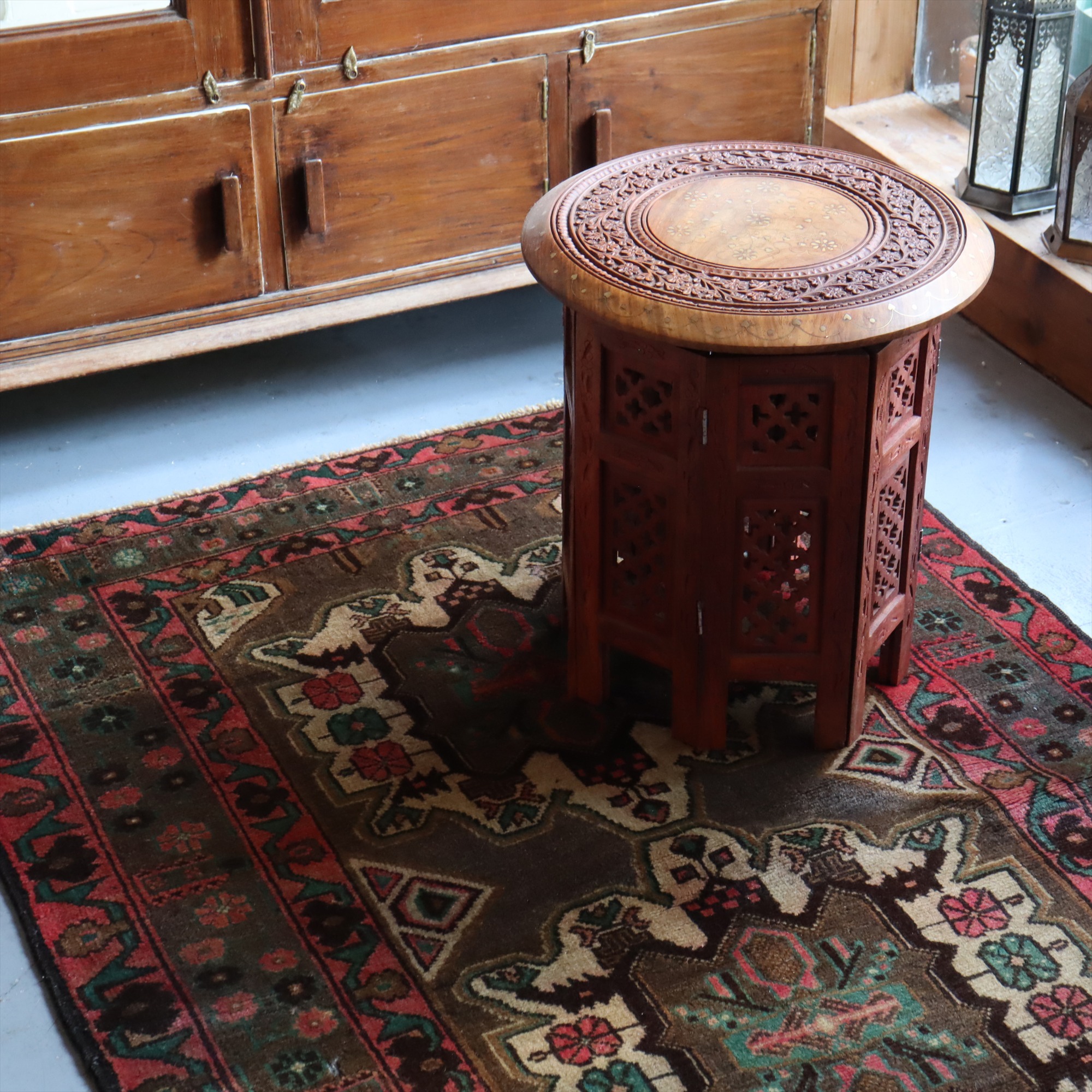 トライバルラグ バルーチ148×95cm ２つのメダリオン ブラウン