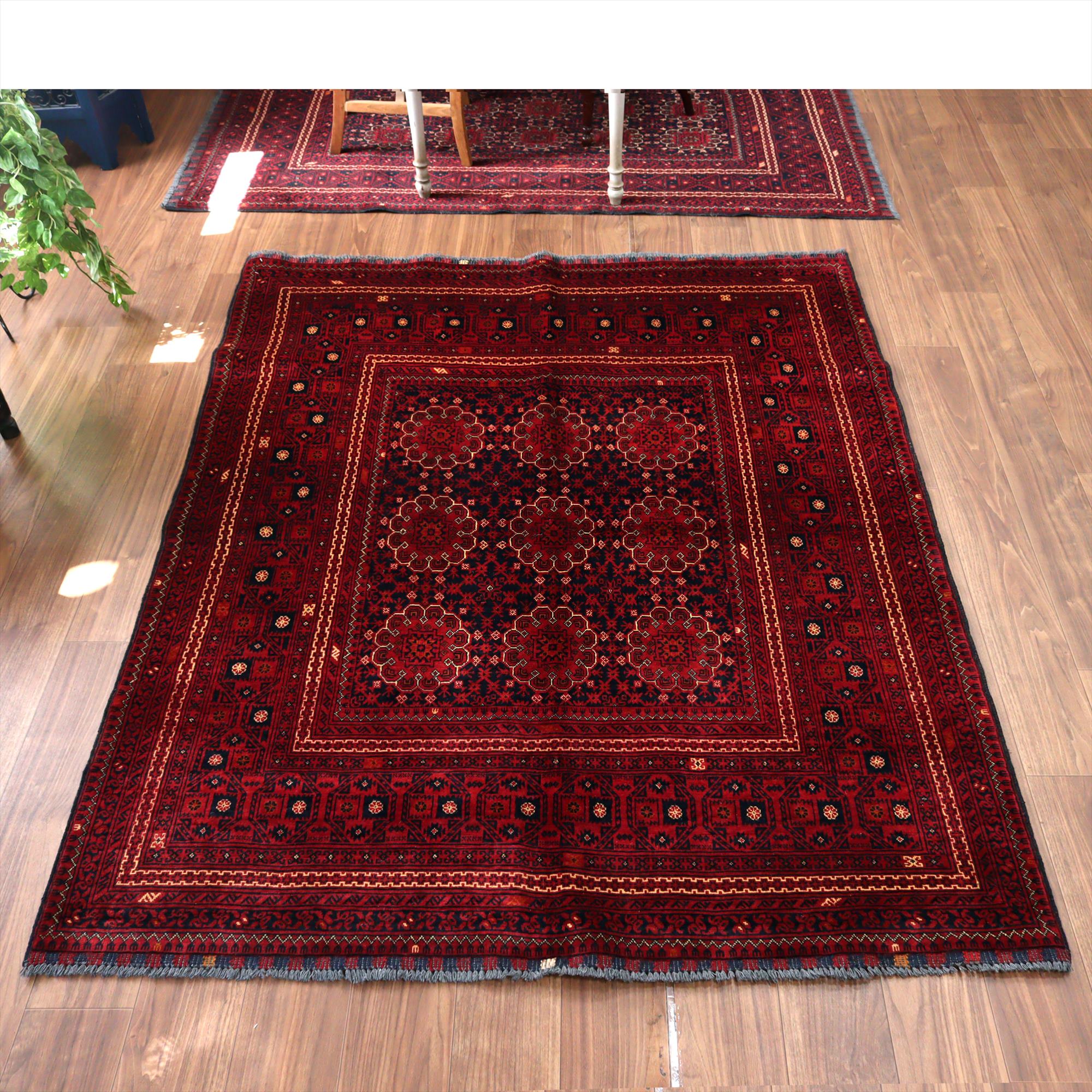 アフガニスタン産 手織り絨毯196×155cm クンドゥズ Kunduz　ビロードのようなツヤのある緻密な織り