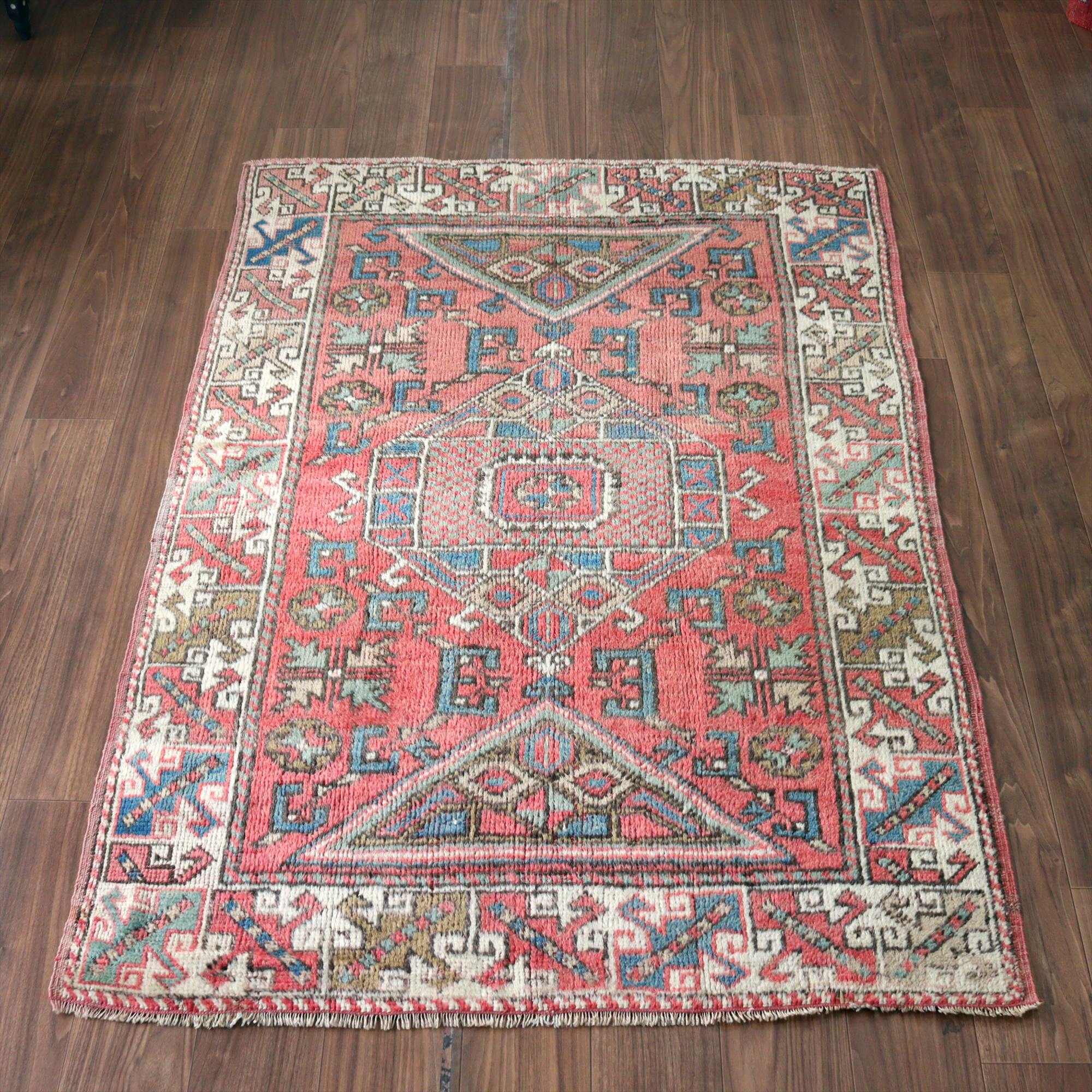 トルコ絨毯 チャナッカレ175×119cm 色褪せたレッド＆ブルー