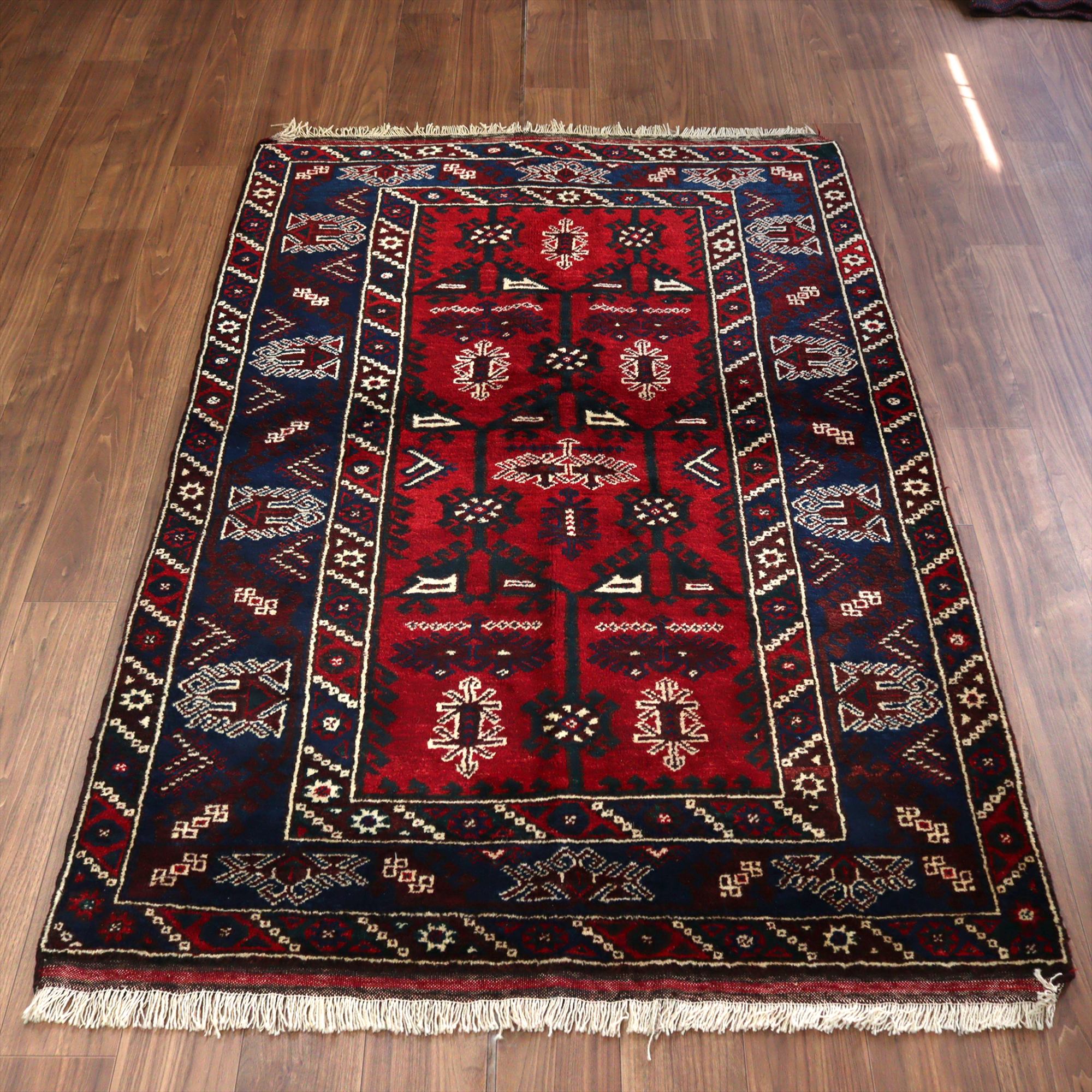 トルコ伝統の手織りラグ ドゥシュメアルトゥ204×131cm カリヨラサイズ 生命の樹とエリベリンデ