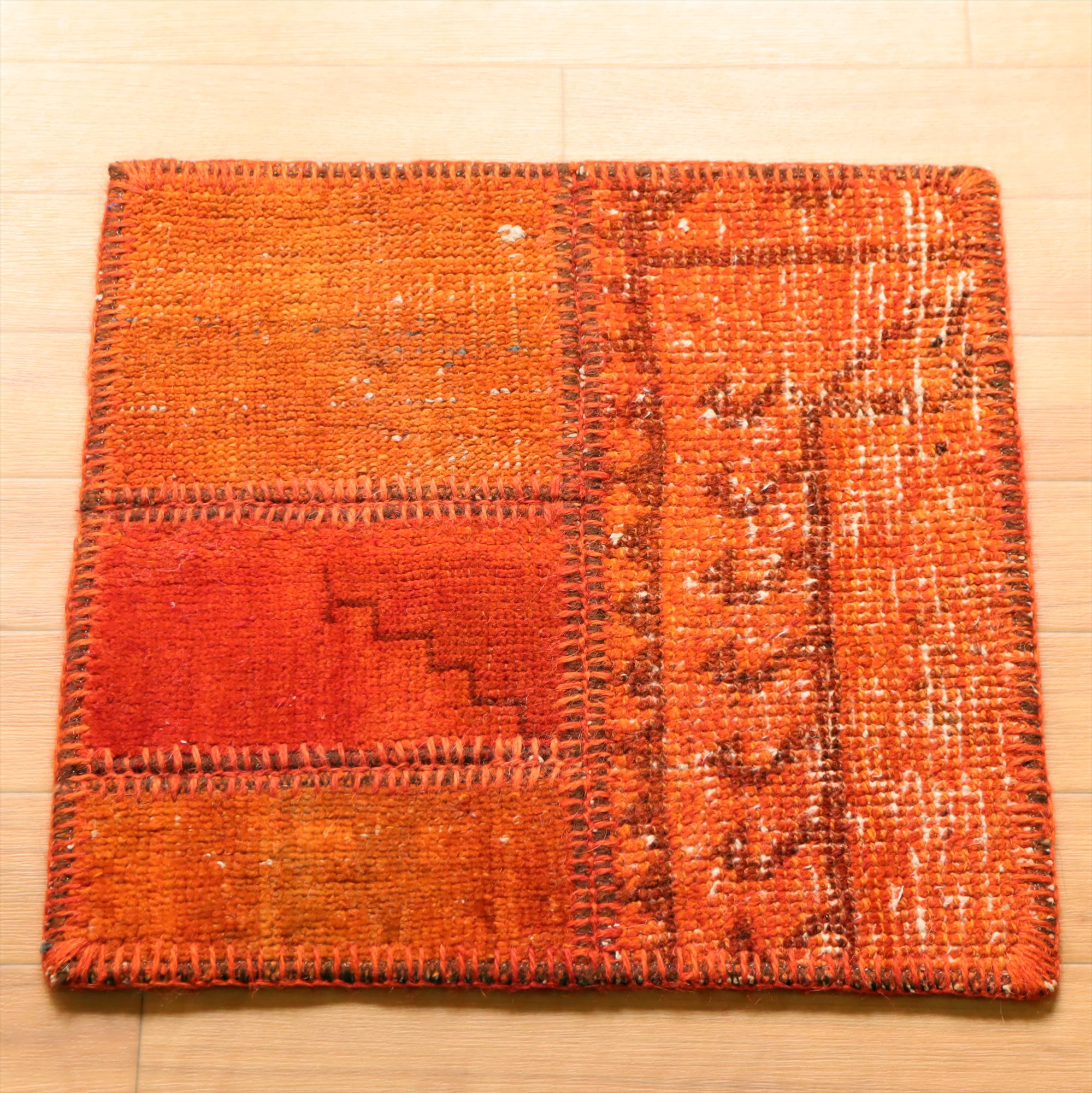 パッチワークラグ ミニフラグメント40×40cm オレンジ