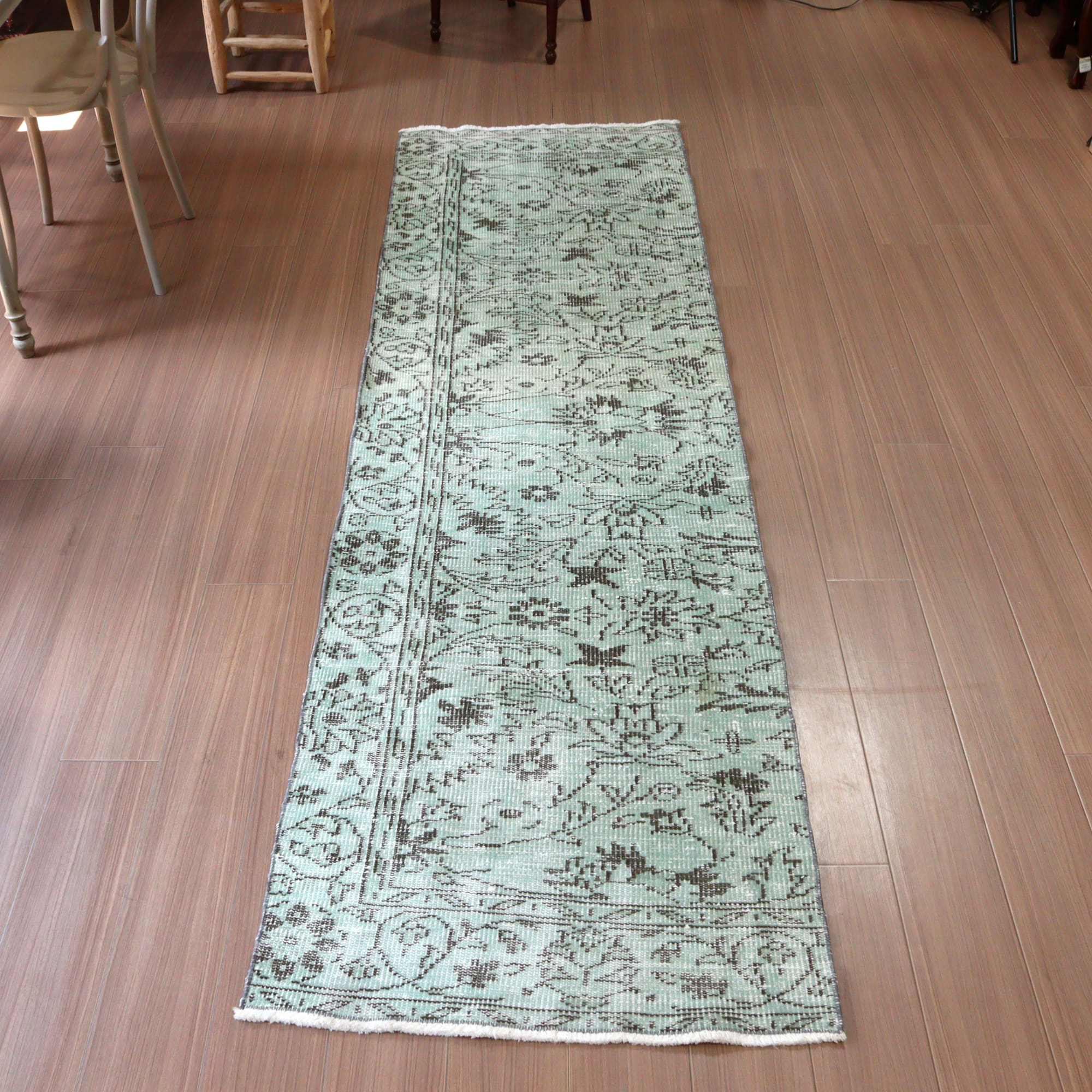 オーバーダイド ヴィンテージラグ ライトブルー270×76cm トルコ手織り絨毯 アップサイクル