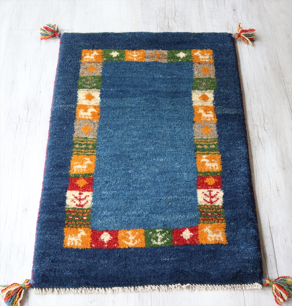 ギャッベ　手織りラグ　イラン製　ウール100％　玄関マットサイズ88×60cm ブルー　カラフル　動物と植物モチーフ