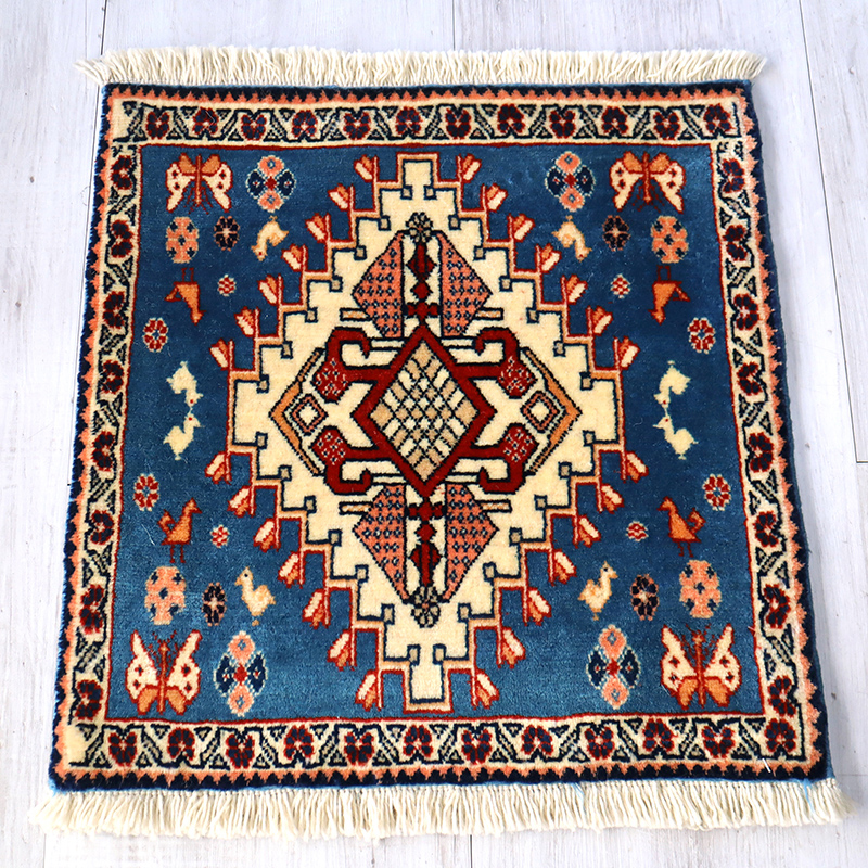 ギャッベ カシュクーリ 41×42cm 草木染, 細かく緻密な織り