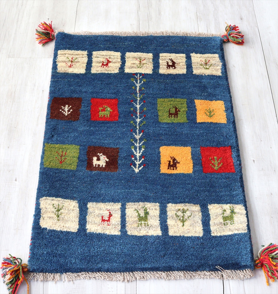 ギャッベ　玄関マット　イランの手織りラグ86×60cm ブルー　タイル　生命の樹　植物と動物のモチーフ