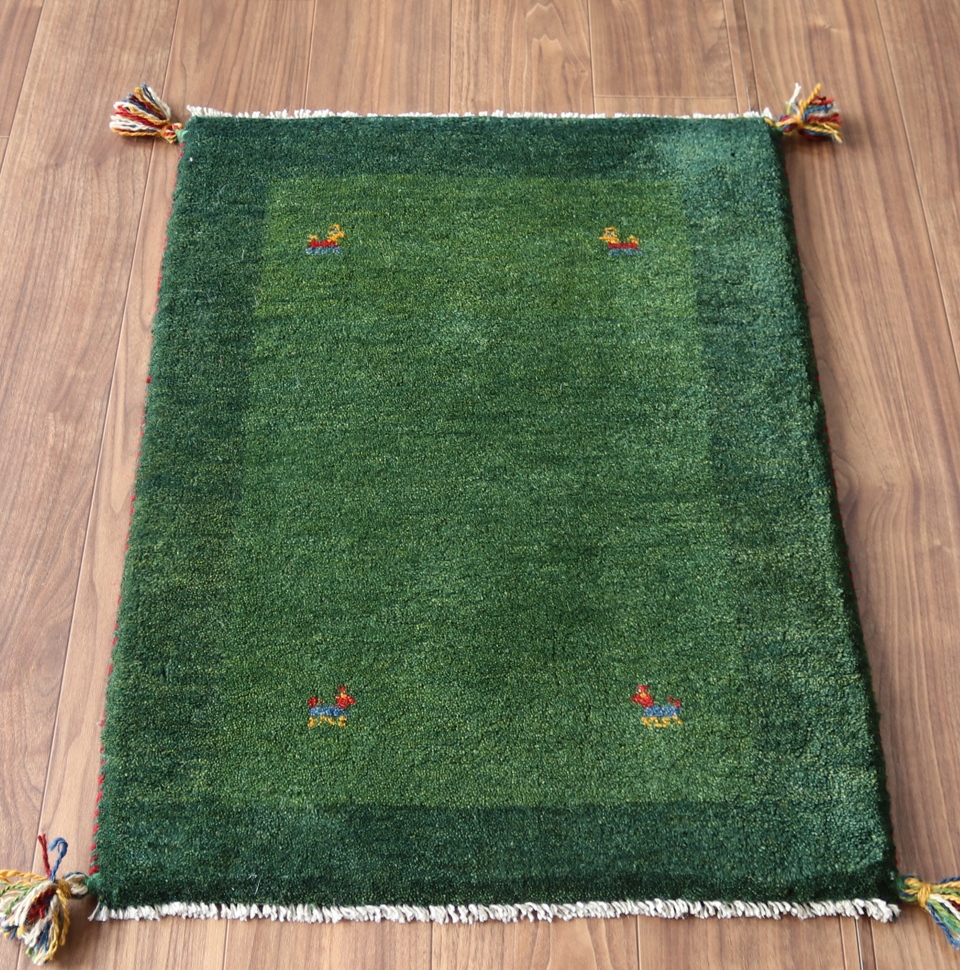 ギャッベ イラン製手織りラグ 88×62cm グリーン　ツートーン