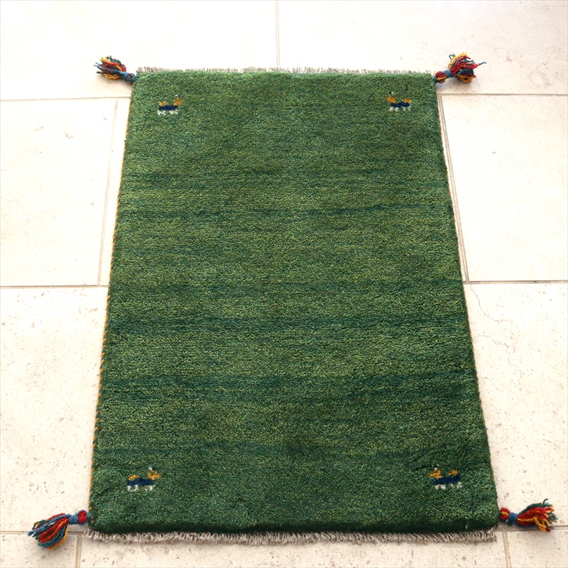 イランの手織りラグ ギャッベ85×57cm グリーン シンプルデザイン