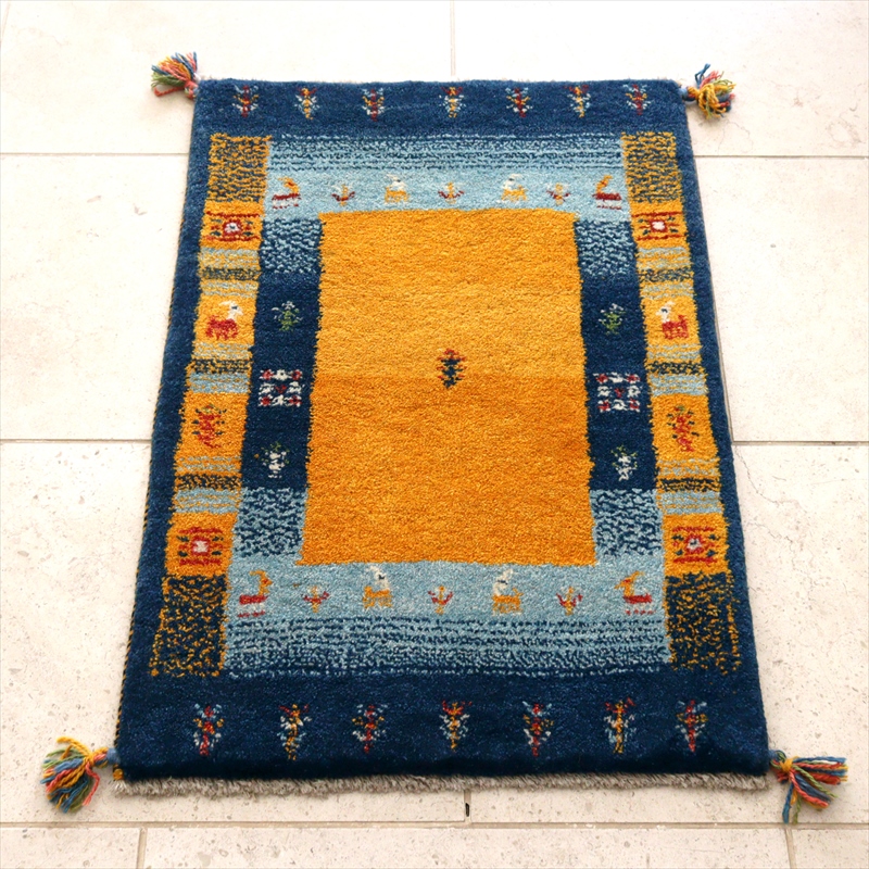 ギャッベ カシュカイ族の手織りラグ87×62cm 玄関マットサイズ