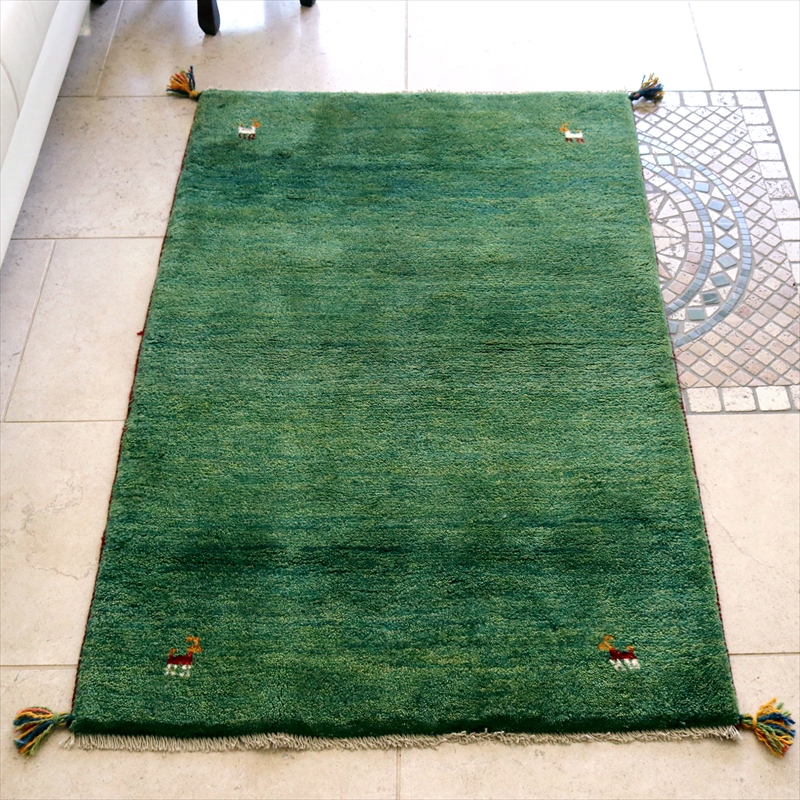 カシュカイ族の手織りラグ ギャッベ131×85cm グリーン シンプルデザイン