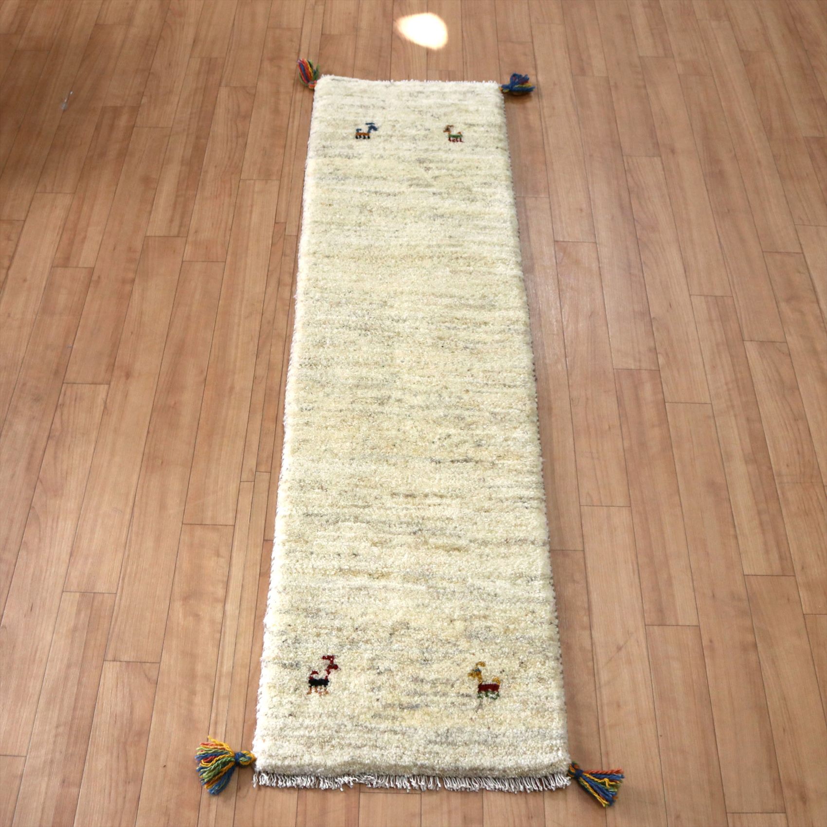カシュカイ族の手織りラグ ギャッベ139×39cm シンプルモチーフ