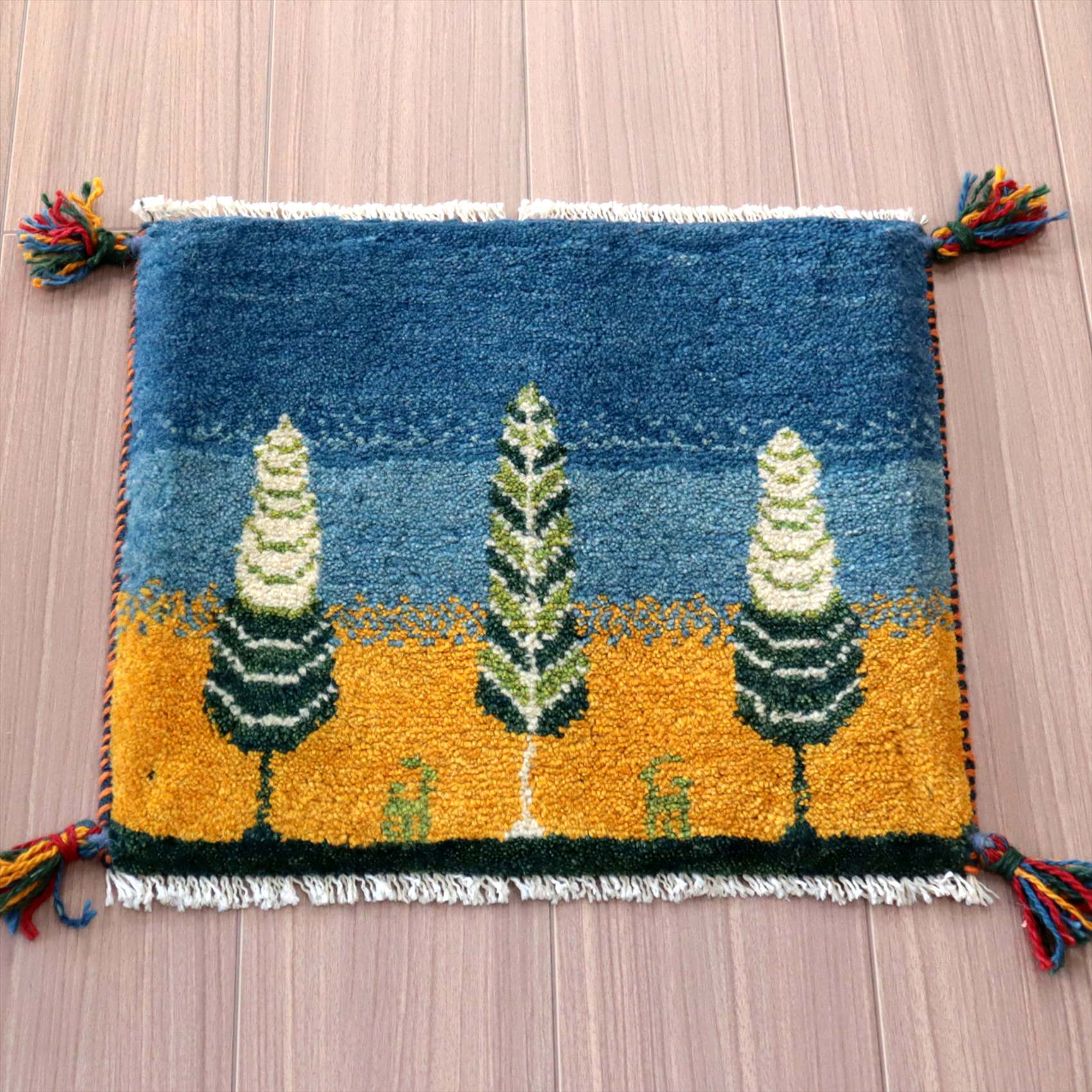 遊牧民の手織りギャッベ　38×44cm イラン産　ブルー　生命の樹