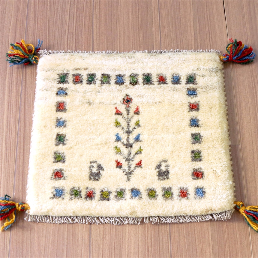 ギャッベ 遊牧民の手織りラグ38×41cm カラフルタイル 生命の樹と動物