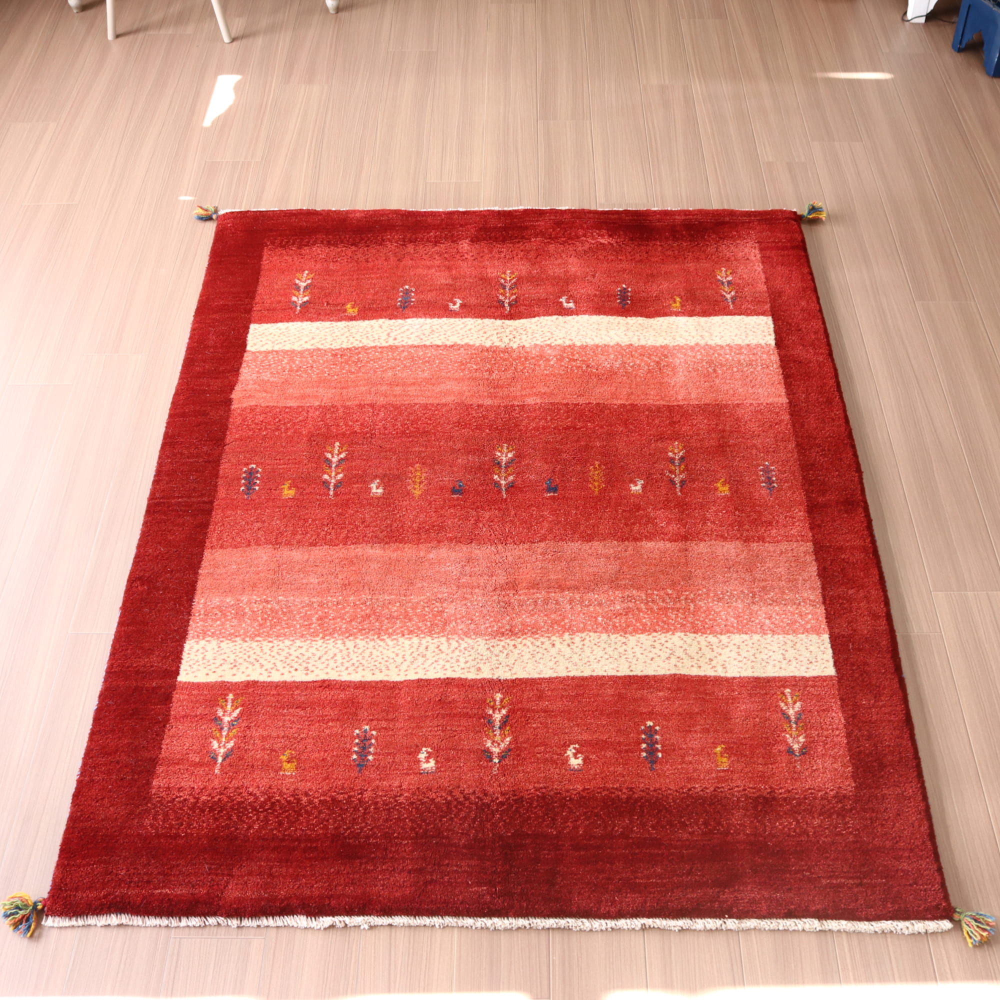 ギャッベ Gabbeh イラン産 手織りラグ195×150cm レッド ストライプ 草花モチーフ