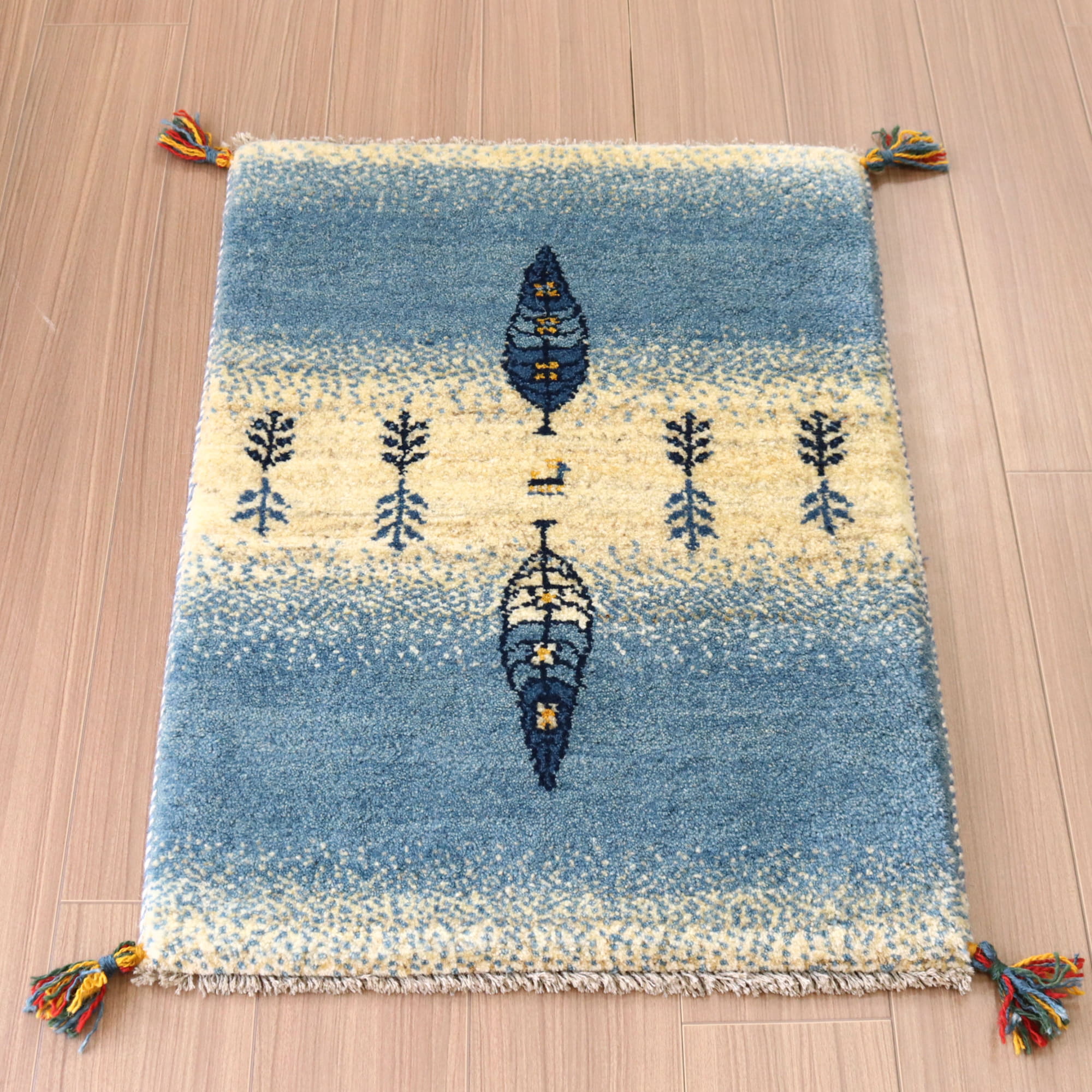 ギャッベ カシュカイ族の手織りラグ87×60cm イラン産　グラデーション　イトスギ