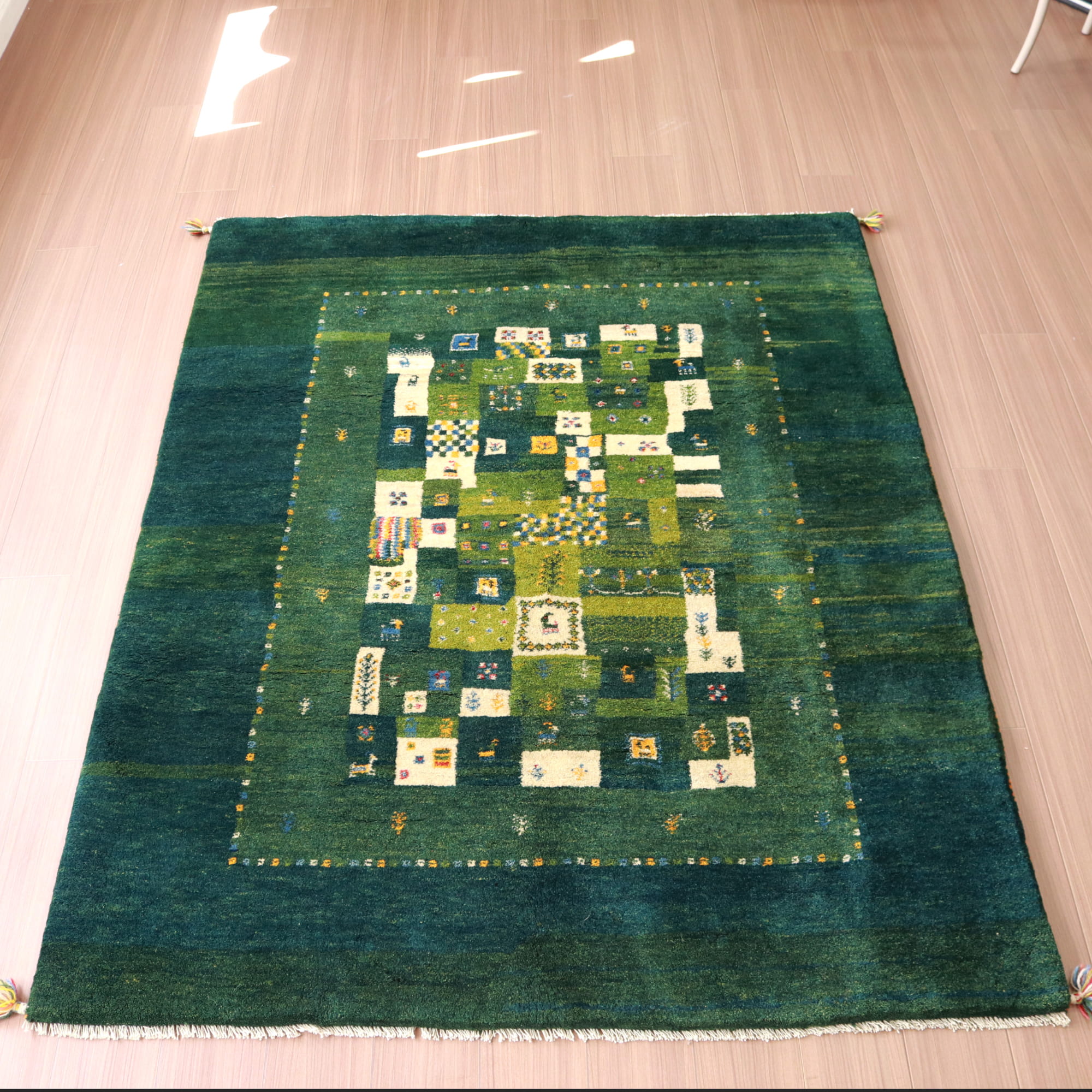 ギャッベ 手織りラグ イラン産絨毯193×153cm グリーングラデーション　モザイク