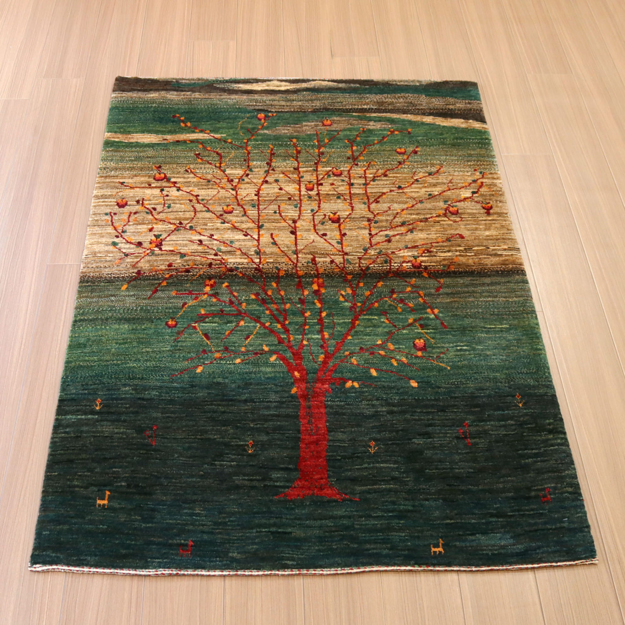 ギャッベ ノウバフト 細かく緻密な織り162×110cm 生命の木のある風景　グリーン　イラン産手織りラグ