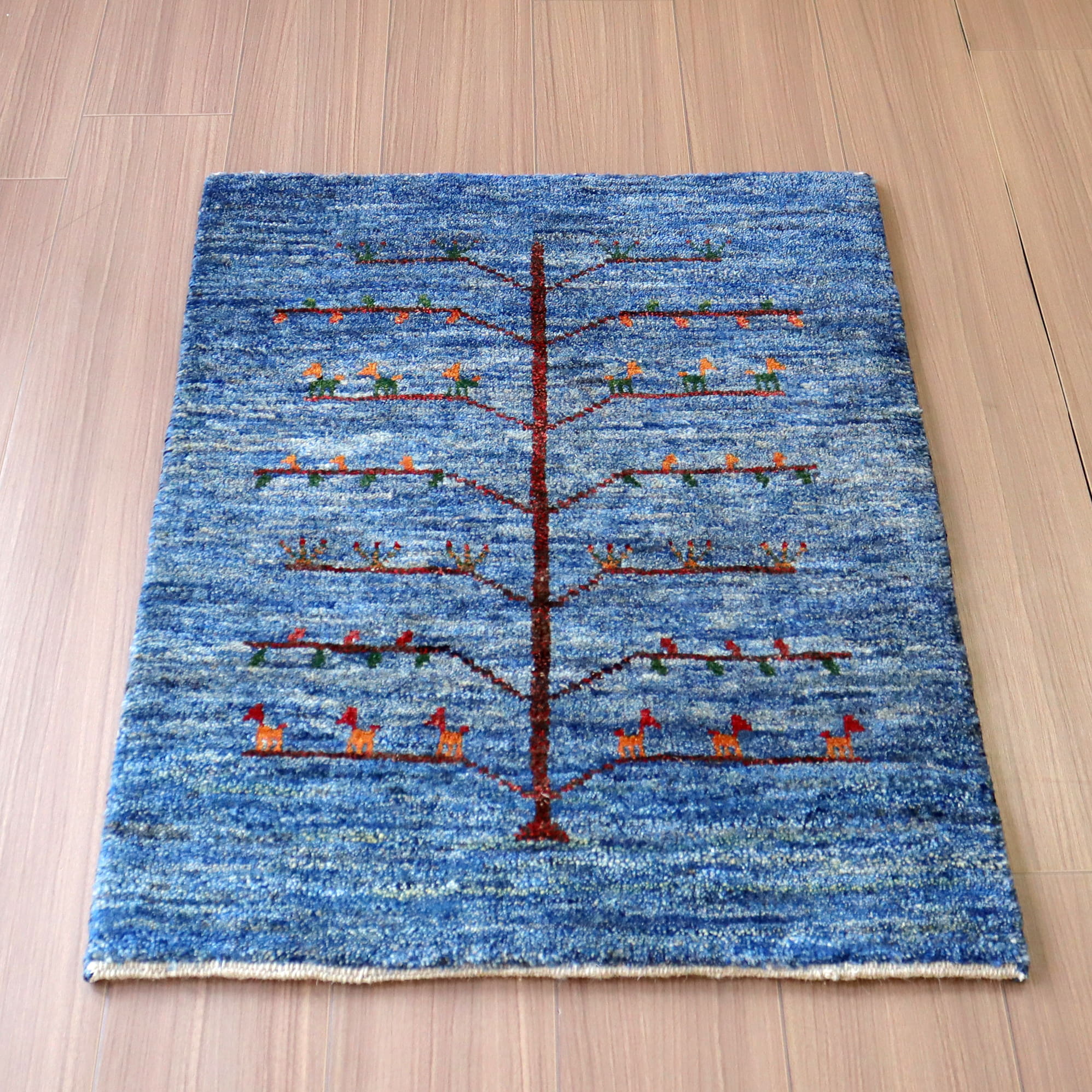 ギャッベ　ノマド　イラン産手織りラグ85×65cm ブルー　生命の木