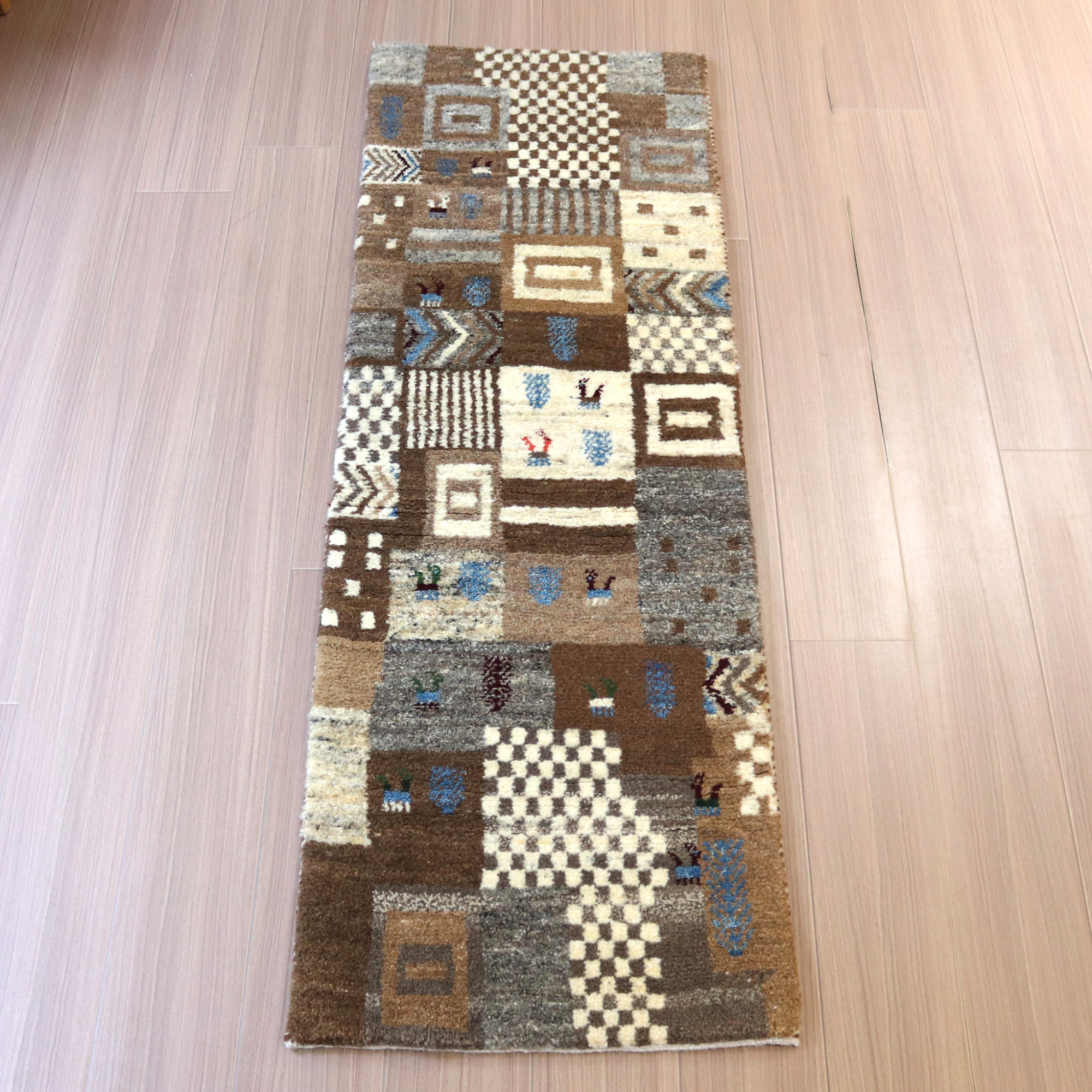 ギャッベ イランの手織りラグ166×53cm 無染色モノトーン モザイクパターン