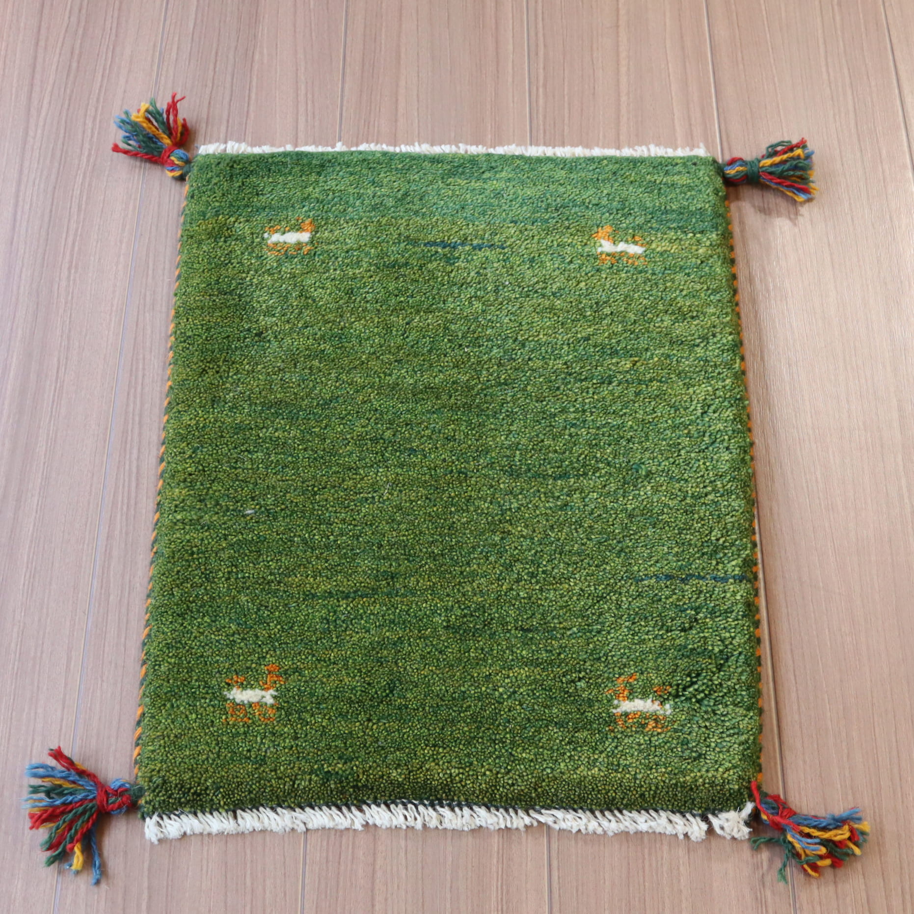 ギャッベ イランの手織りラグ GABBEH 56x41cm グリーン