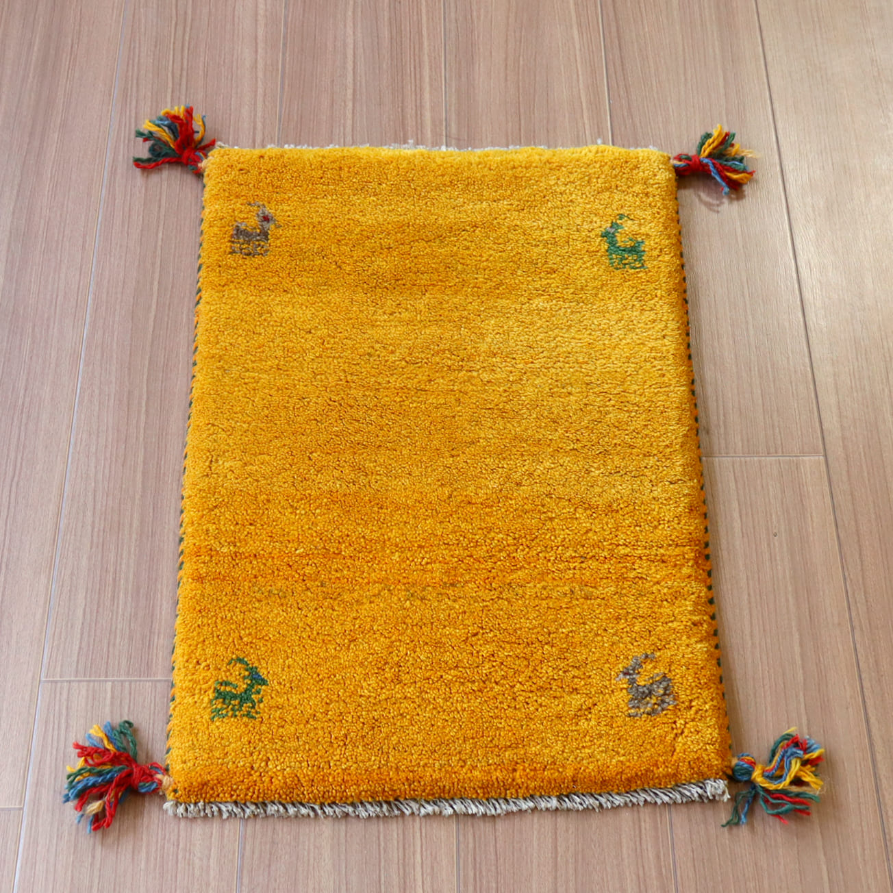 【15%OFF】ギャッベ ミニギャベ イラン　 62x42cm イエロー　無地　シンプル